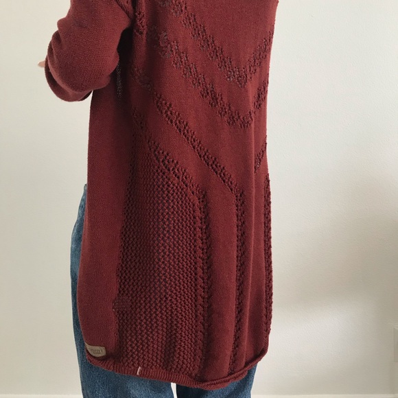 Maroon Cardigan - Picture 4 of 4